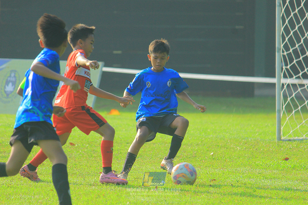 ijl u11 240526 steelford united vs kids soccer family