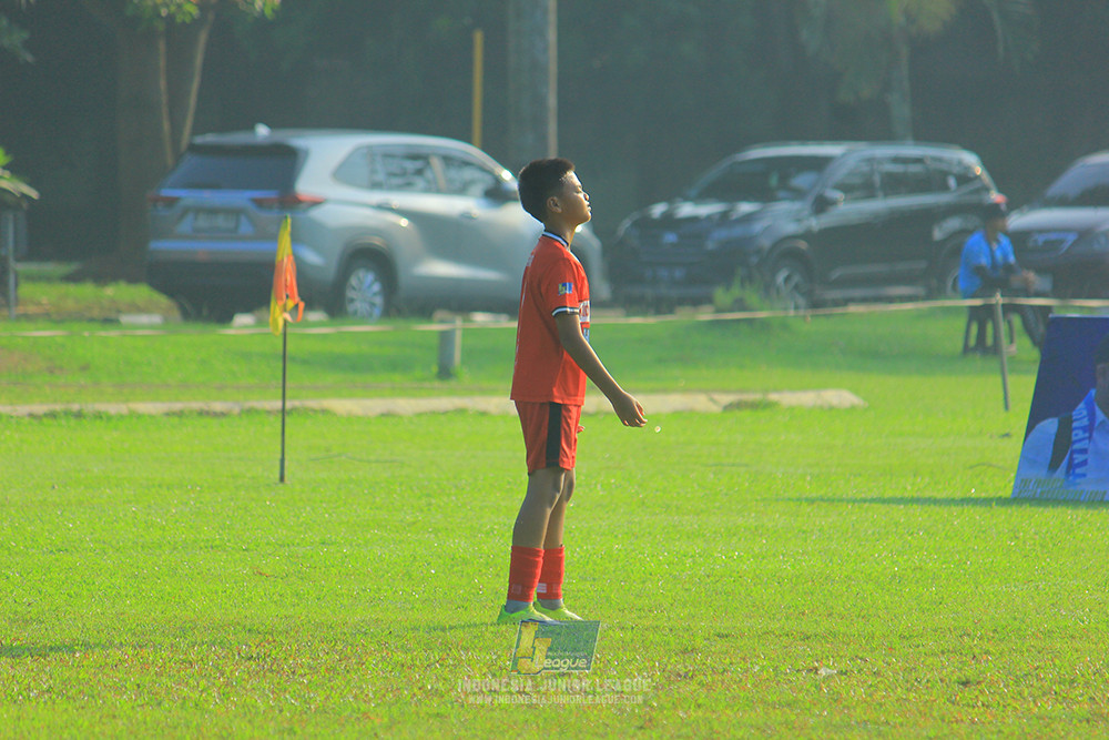 ijl u11 240526 steelford united vs kids soccer family