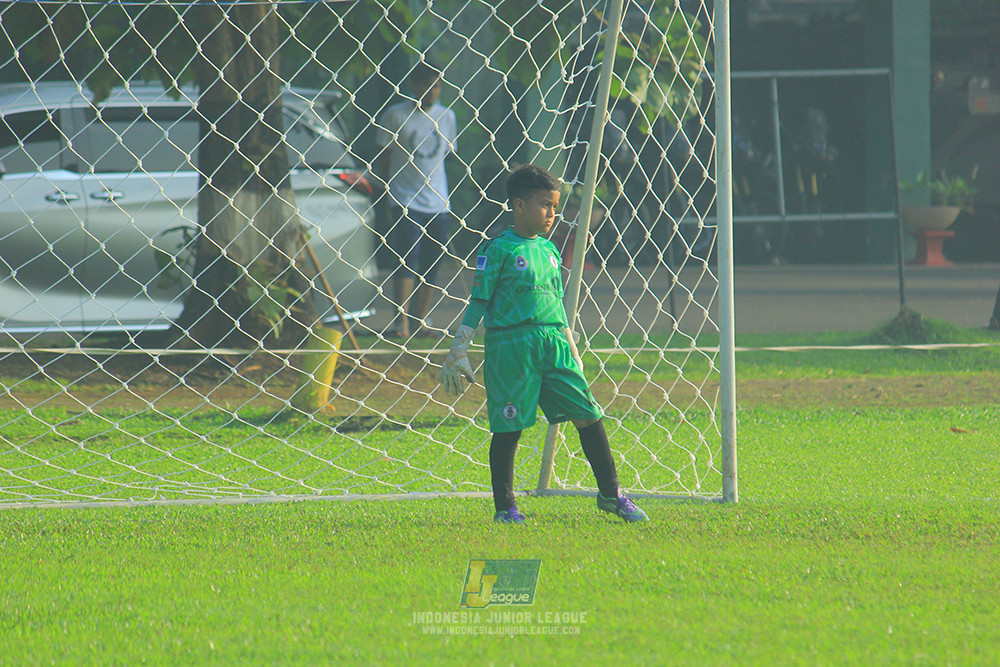 ijl u11 240526 steelford united vs kids soccer family