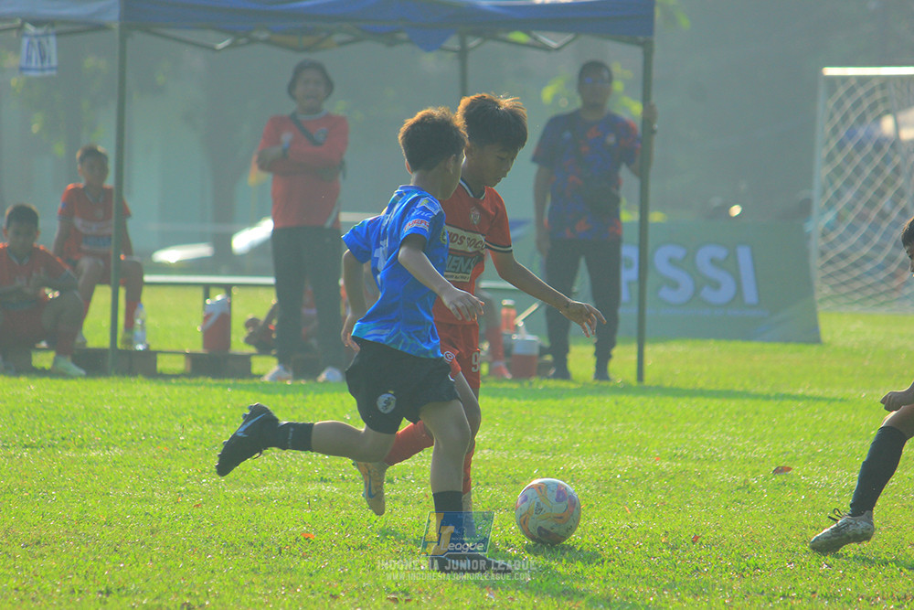 ijl u11 240526 steelford united vs kids soccer family