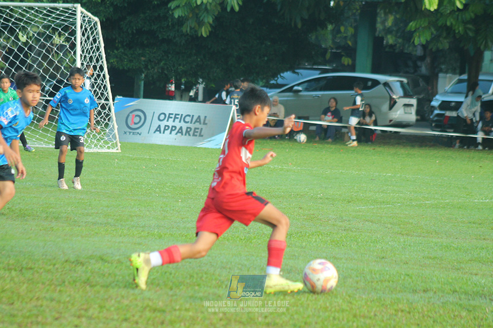 ijl u11 240526 steelford united vs kids soccer family