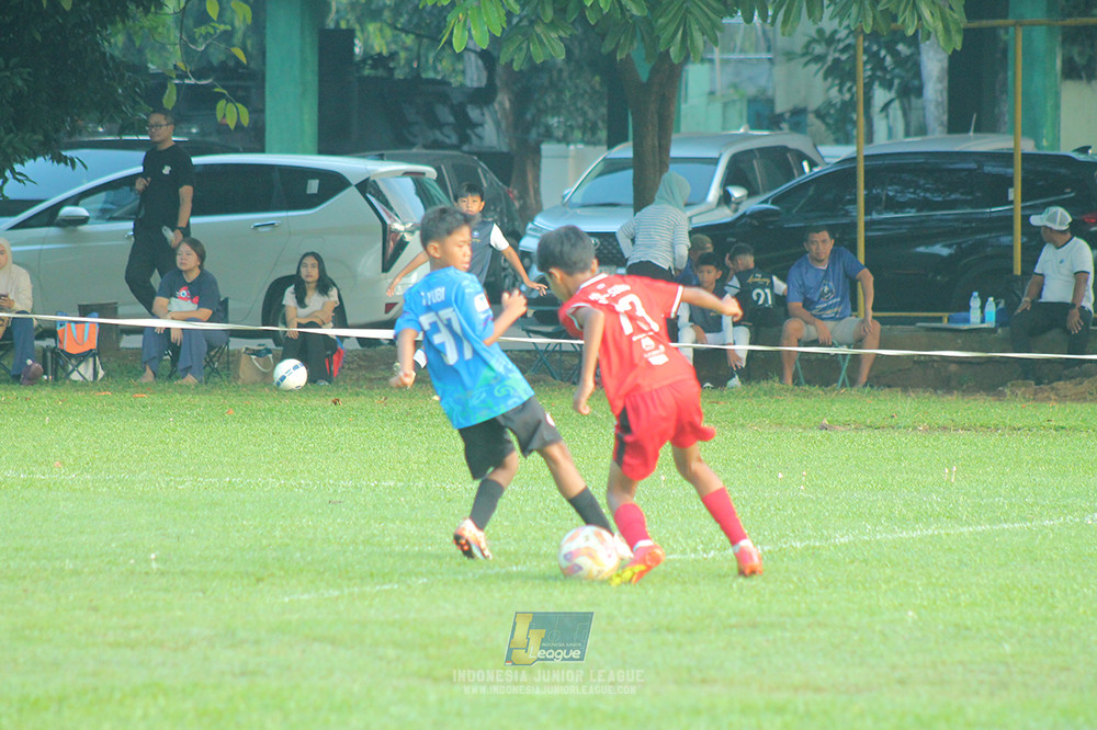 ijl u11 240526 steelford united vs kids soccer family