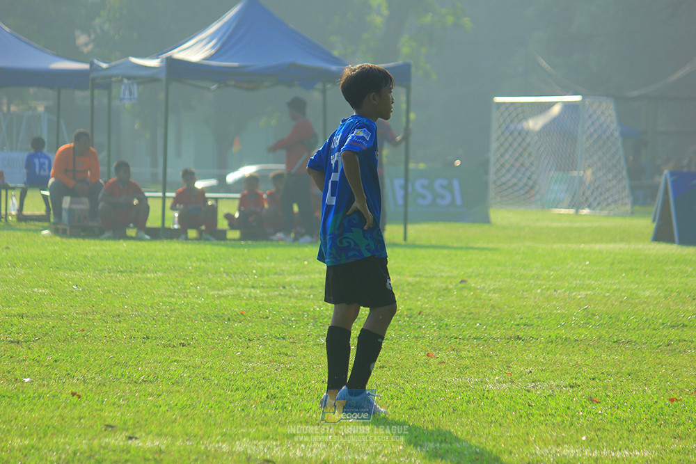 ijl u11 240526 steelford united vs kids soccer family