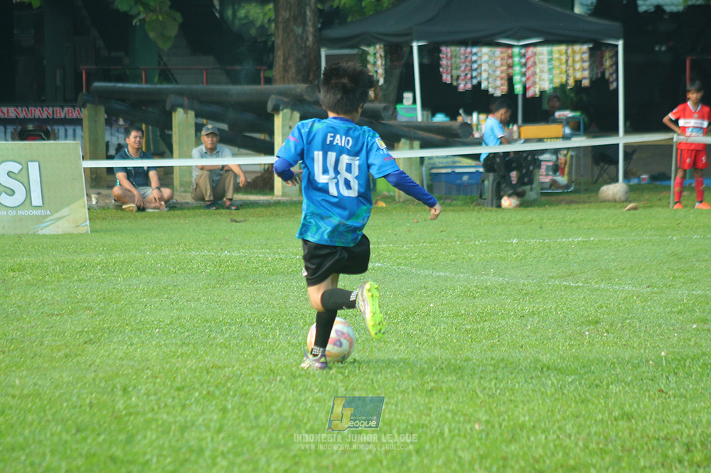 ijl u11 240526 steelford united vs kids soccer family