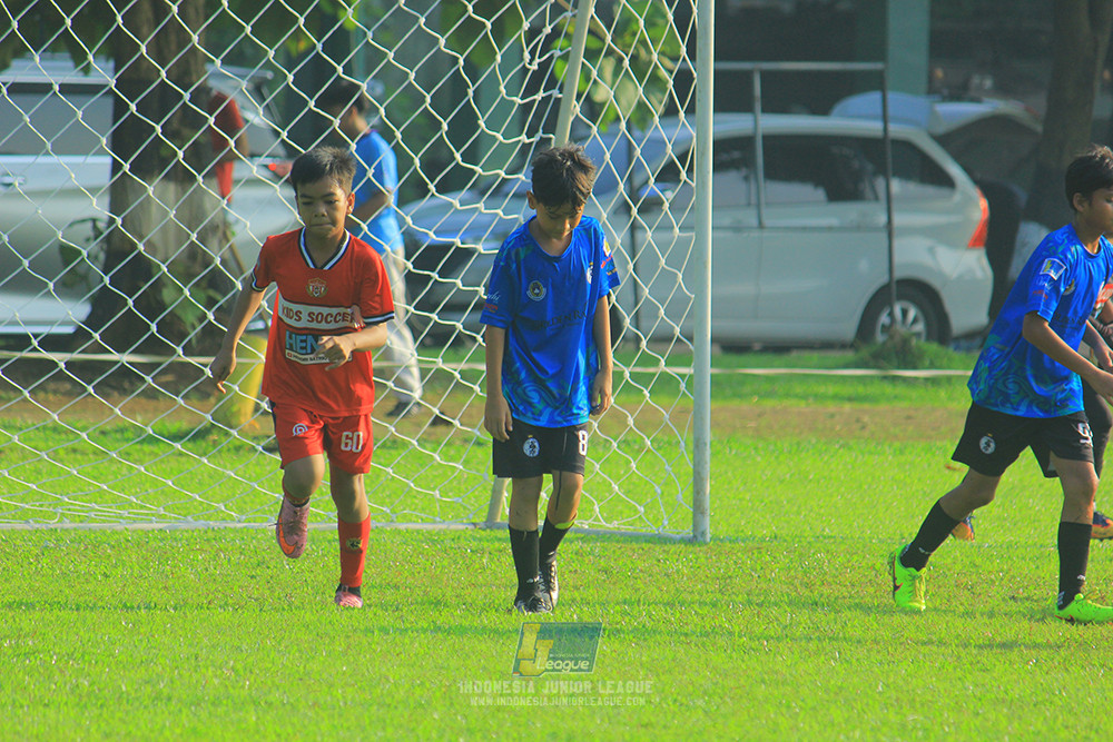 ijl u11 240526 steelford united vs kids soccer family