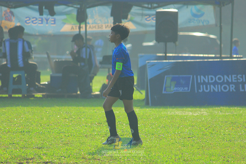ijl u11 240526 steelford united vs kids soccer family