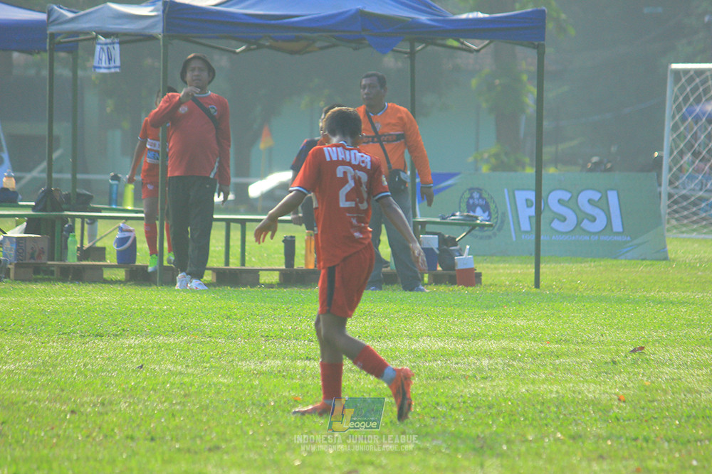ijl u11 240526 steelford united vs kids soccer family