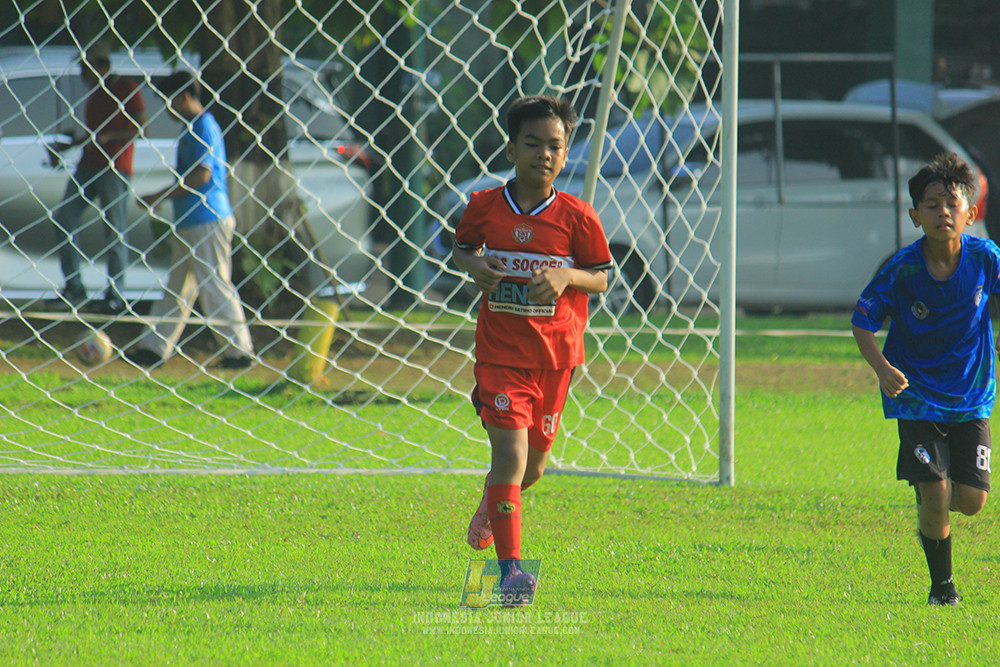 ijl u11 240526 steelford united vs kids soccer family