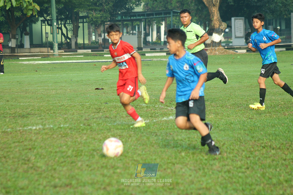 ijl u11 240526 steelford united vs kids soccer family