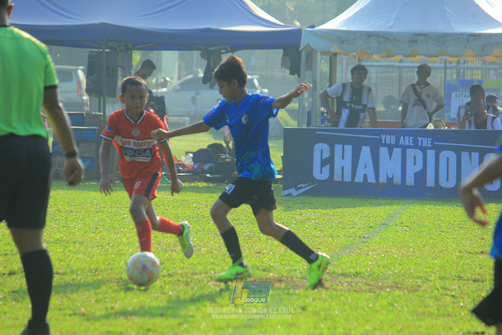 ijl u11 240526 steelford united vs kids soccer family