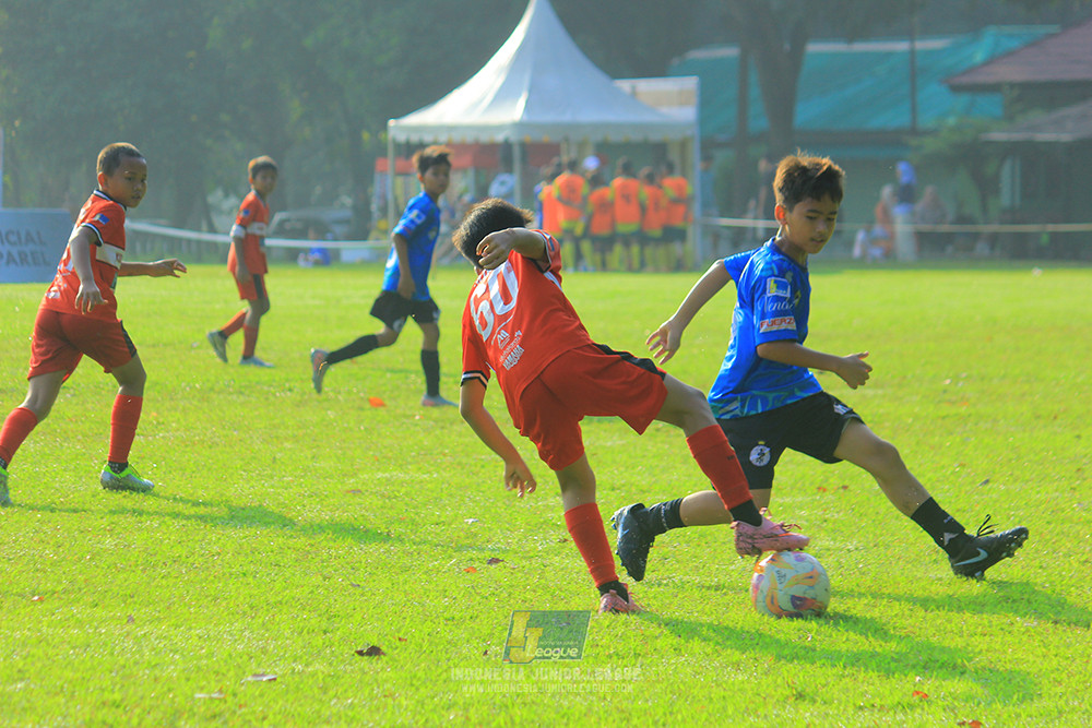 ijl u11 240526 steelford united vs kids soccer family