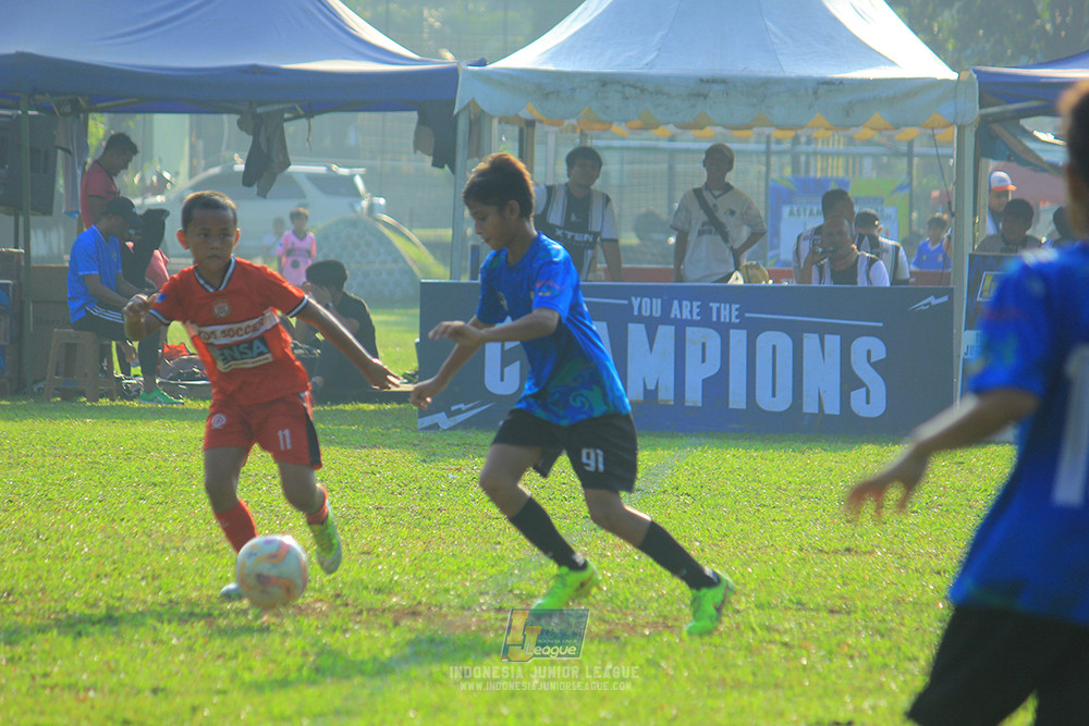 ijl u11 240526 steelford united vs kids soccer family