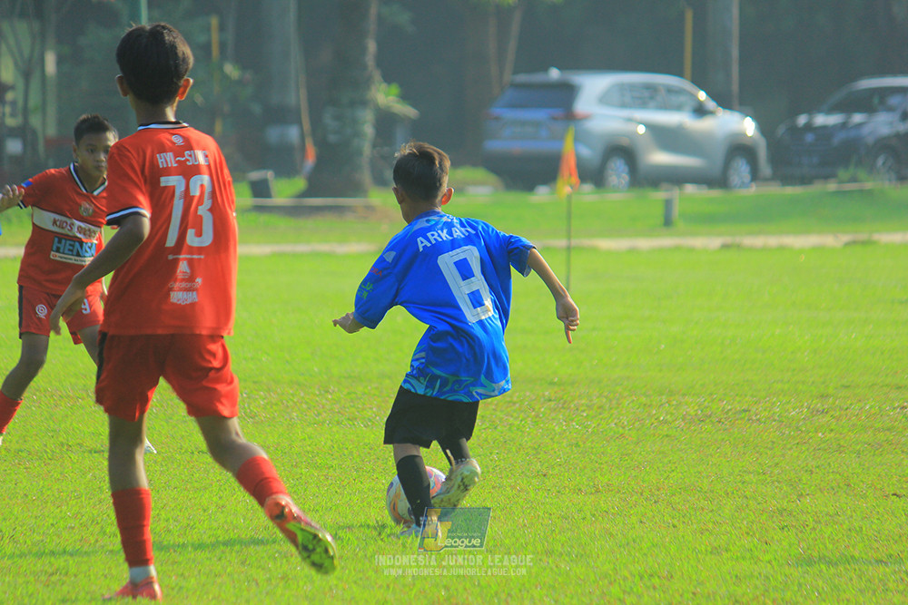 ijl u11 240526 steelford united vs kids soccer family