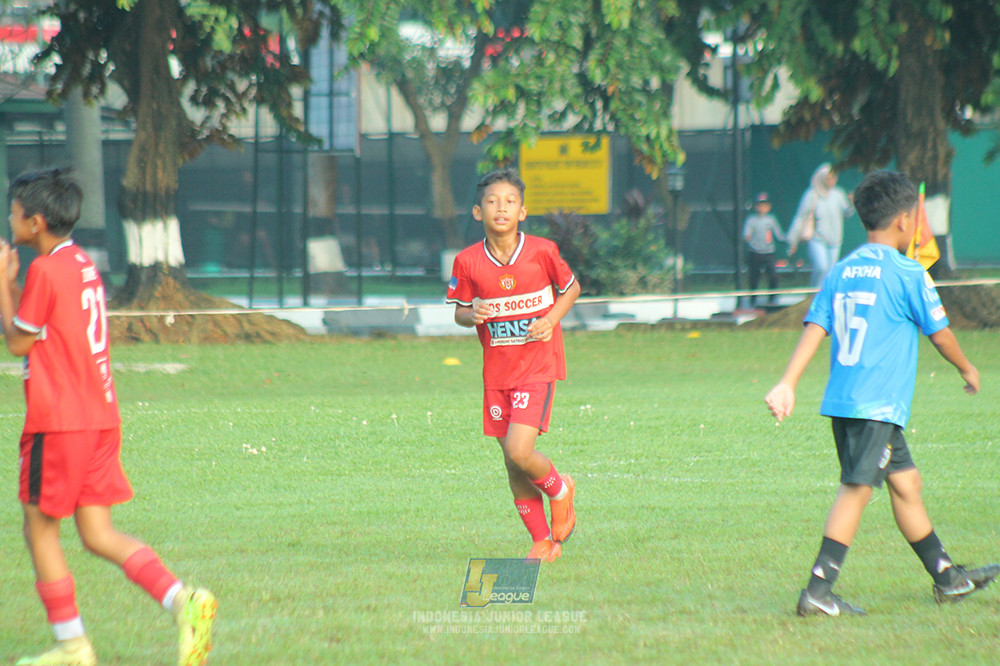 ijl u11 240526 steelford united vs kids soccer family