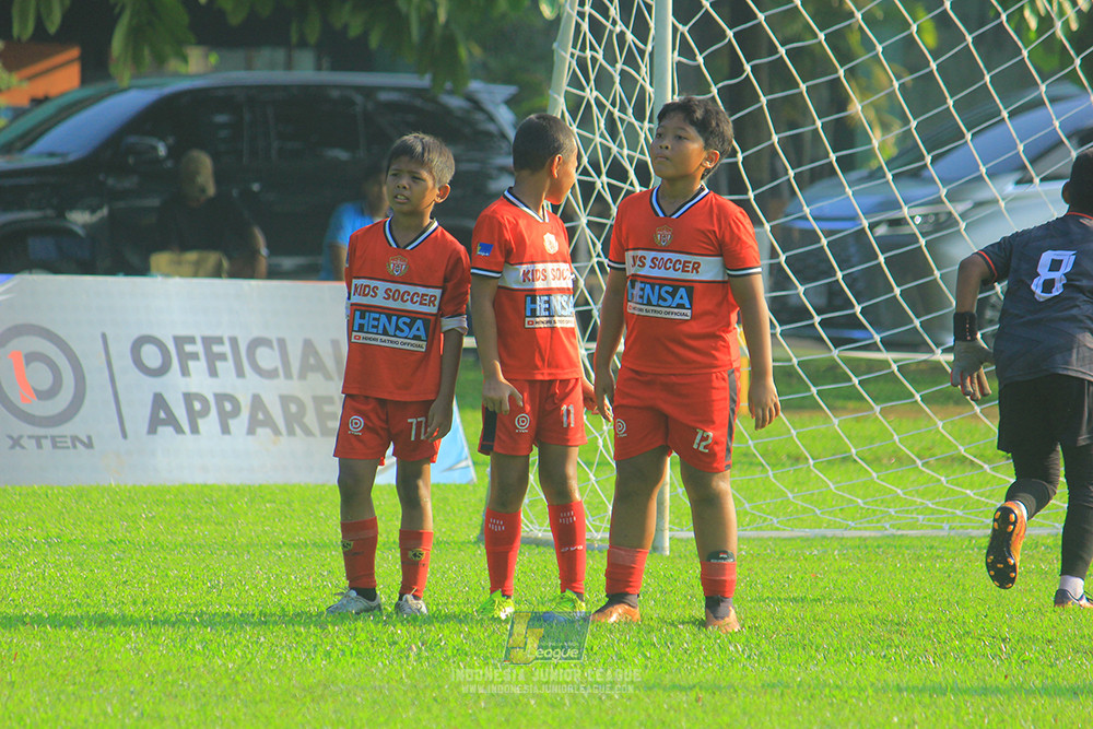 ijl u11 240526 steelford united vs kids soccer family
