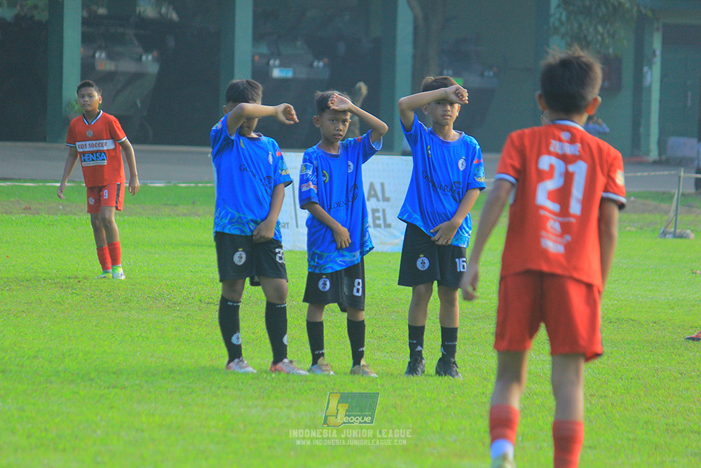 ijl u11 240526 steelford united vs kids soccer family
