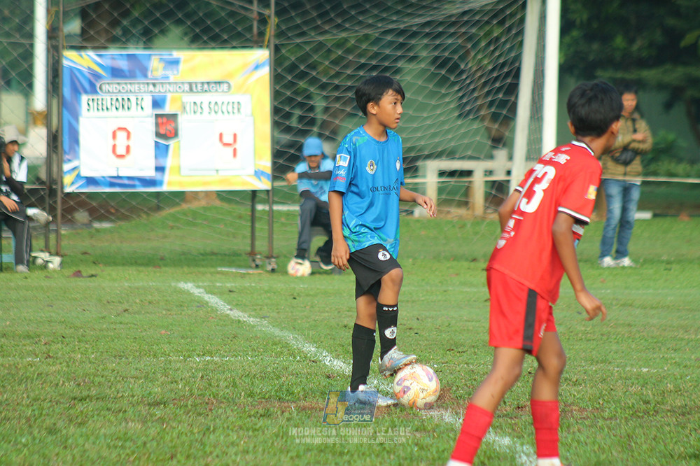 ijl u11 240526 steelford united vs kids soccer family