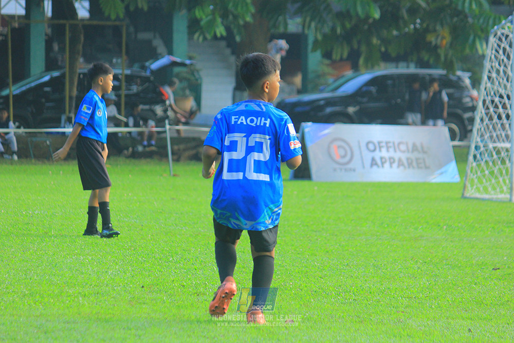 ijl u11 240526 steelford united vs kids soccer family