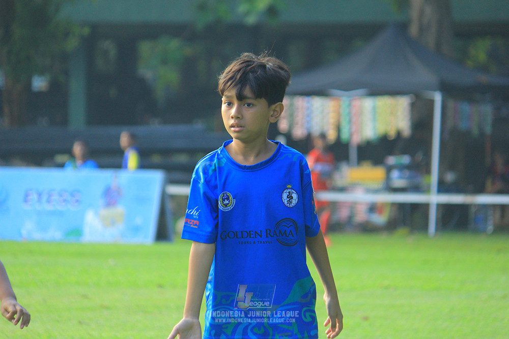ijl u11 240526 steelford united vs kids soccer family