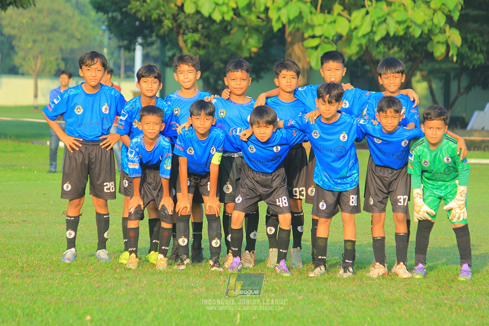 ijl u11 240526 steelford united vs kids soccer family