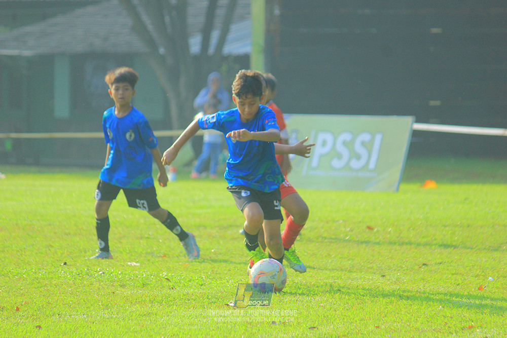 ijl u11 240526 steelford united vs kids soccer family