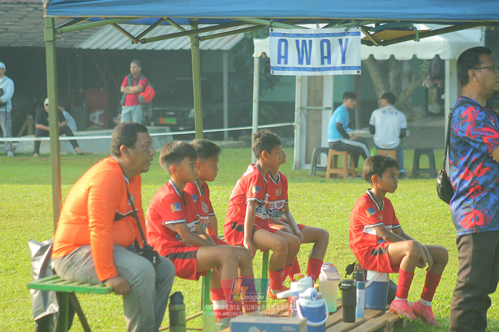 ijl u11 240526 steelford united vs kids soccer family