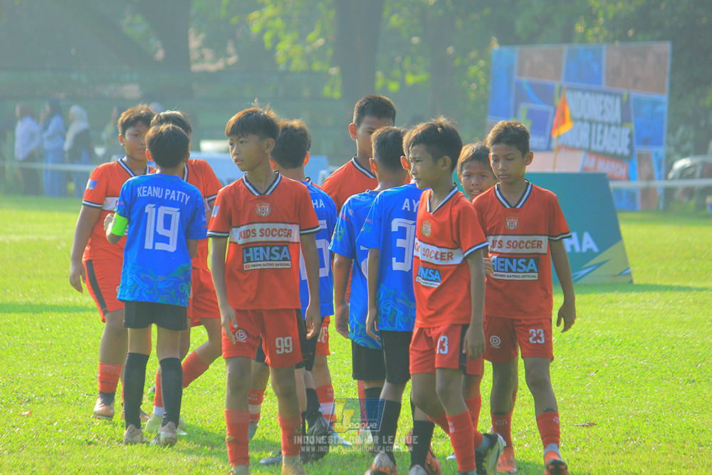ijl u11 240526 steelford united vs kids soccer family