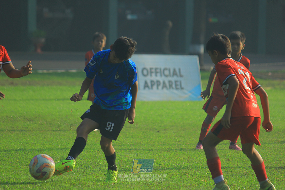 ijl u11 240526 steelford united vs kids soccer family