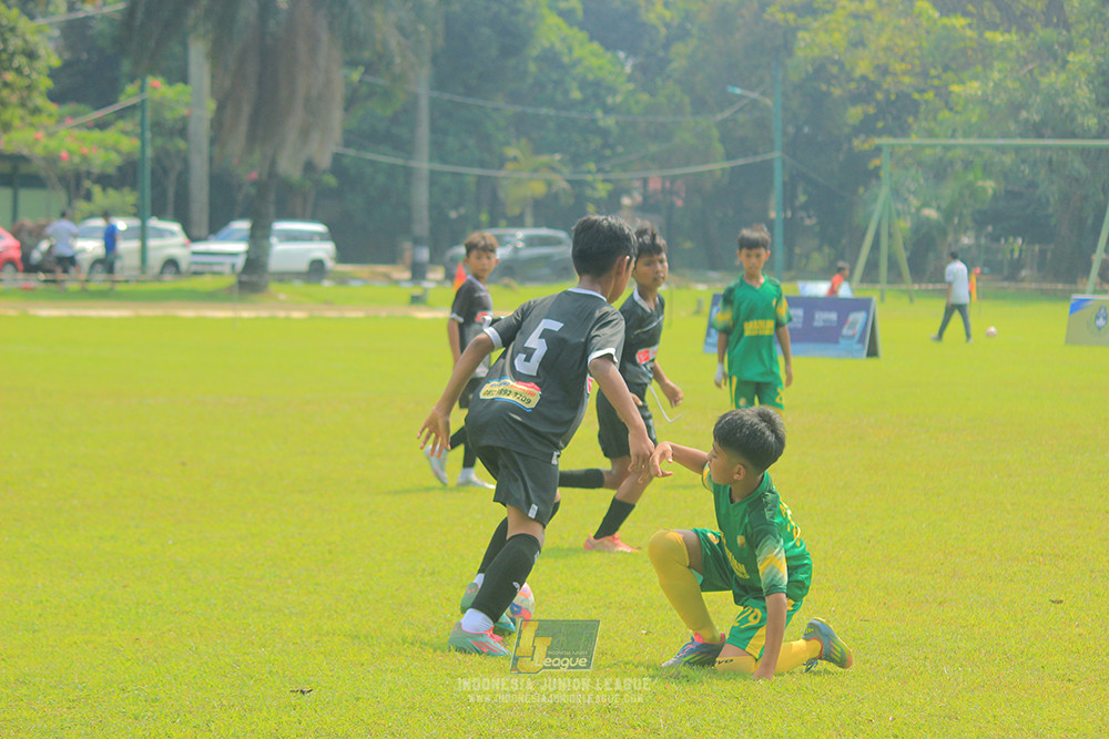 ijl u11 260426 jips soccer vs brazillian ss lfa