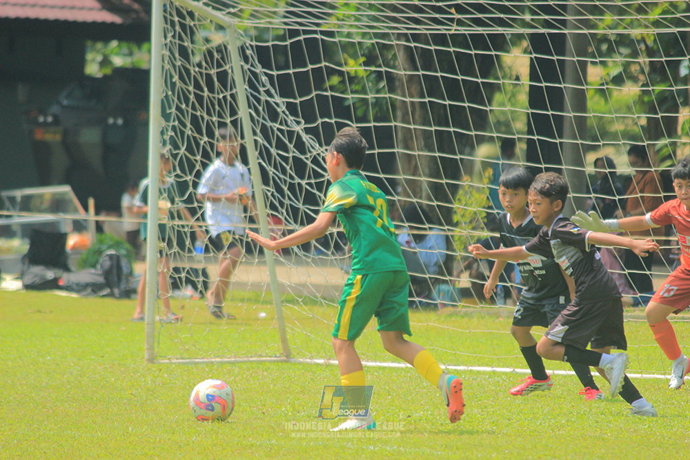 ijl u11 260426 jips soccer vs brazillian ss lfa