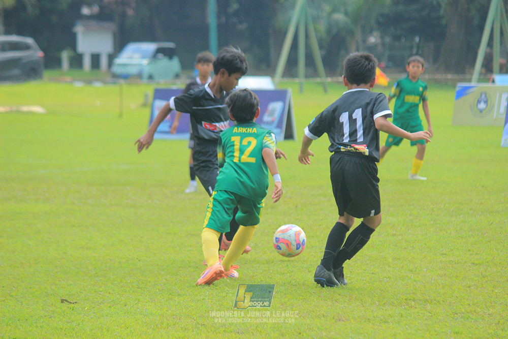 ijl u11 260426 jips soccer vs brazillian ss lfa