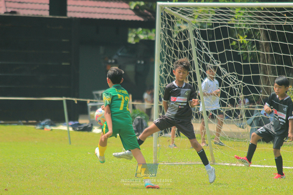 ijl u11 260426 jips soccer vs brazillian ss lfa
