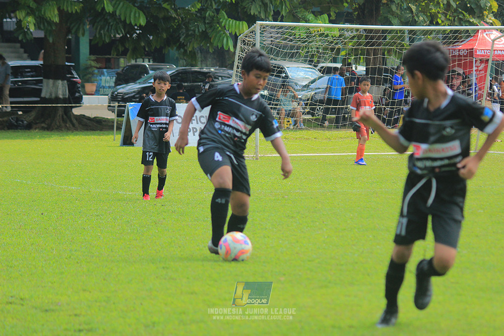 ijl u11 260426 jips soccer vs brazillian ss lfa
