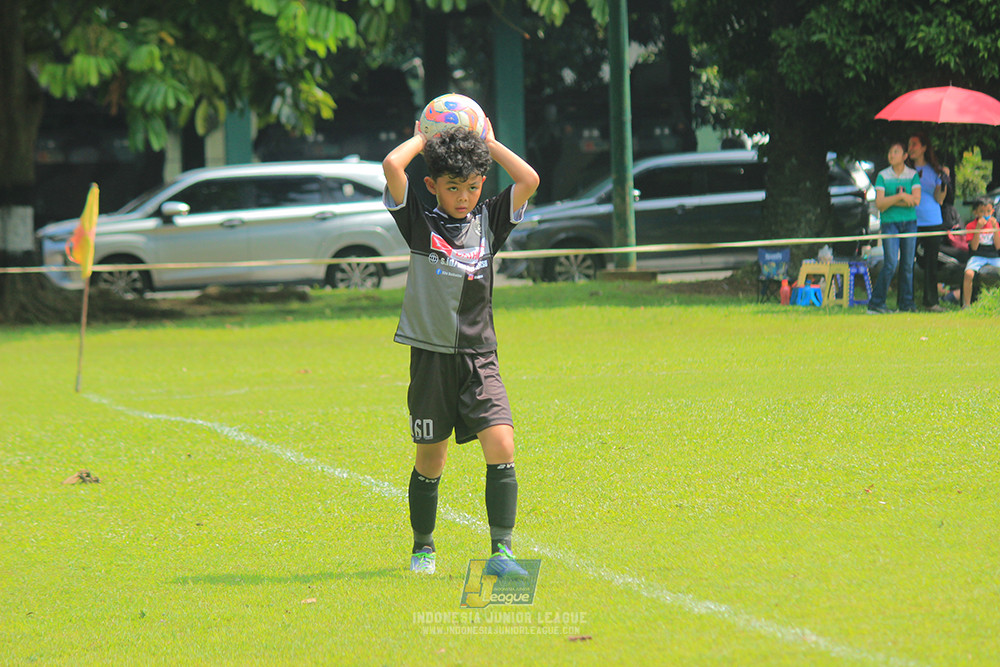 ijl u11 260426 jips soccer vs brazillian ss lfa