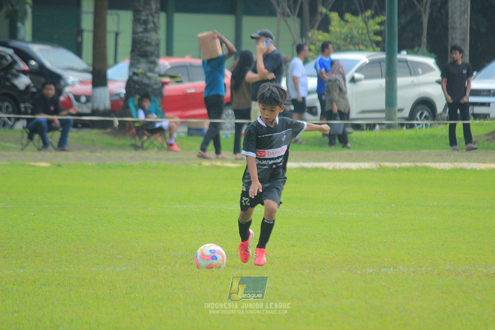 ijl u11 260426 jips soccer vs brazillian ss lfa