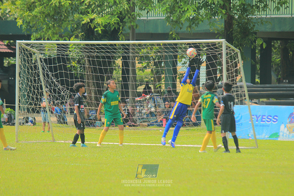 ijl u11 260426 jips soccer vs brazillian ss lfa