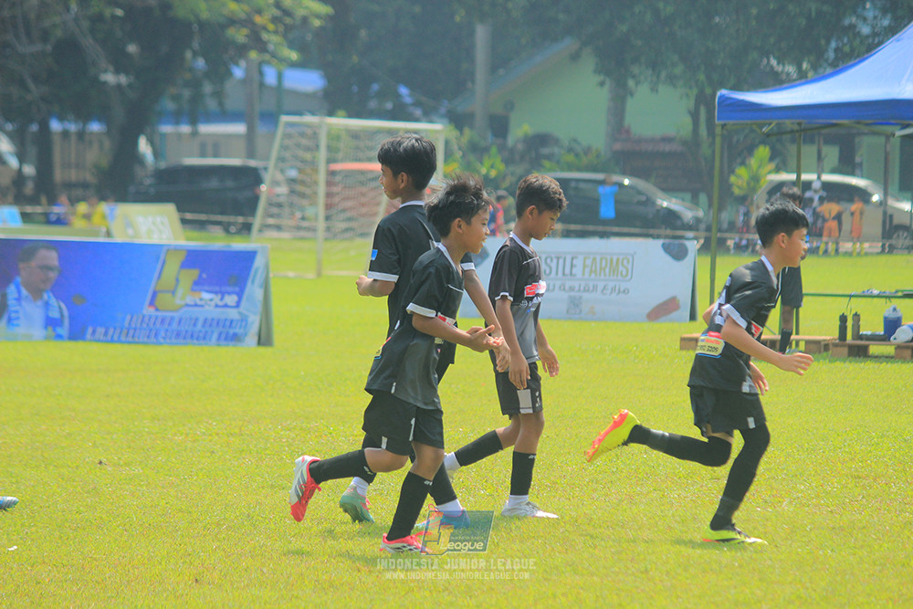 ijl u11 260426 jips soccer vs brazillian ss lfa