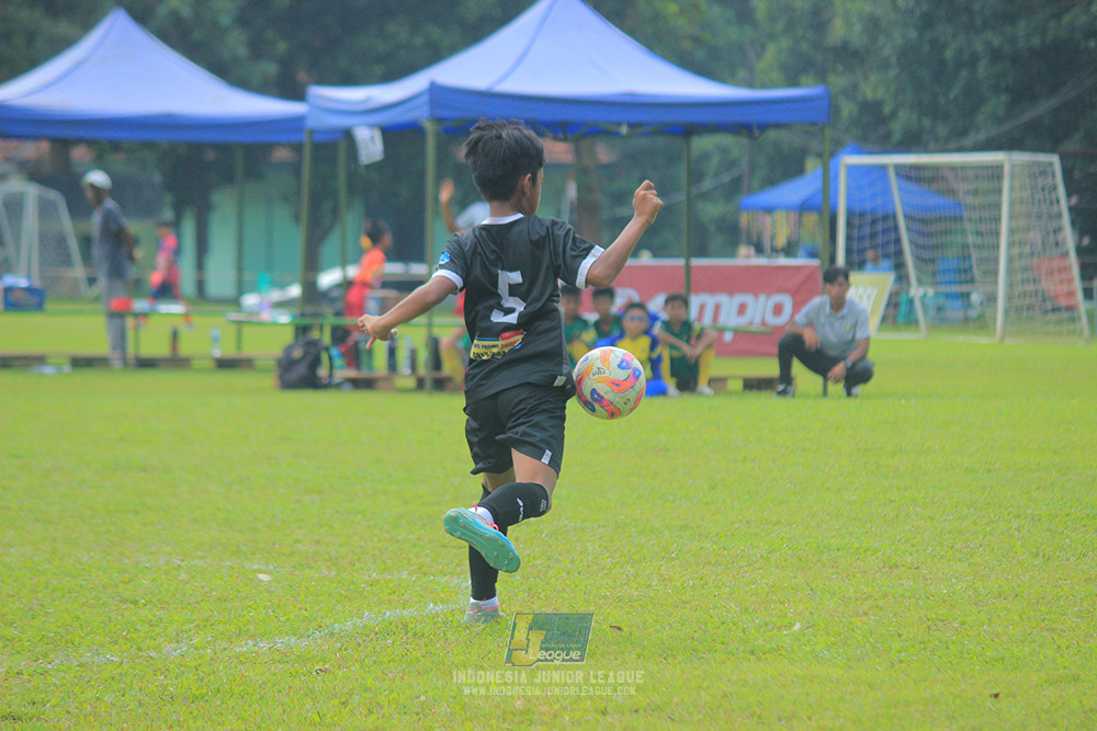 ijl u11 260426 jips soccer vs brazillian ss lfa
