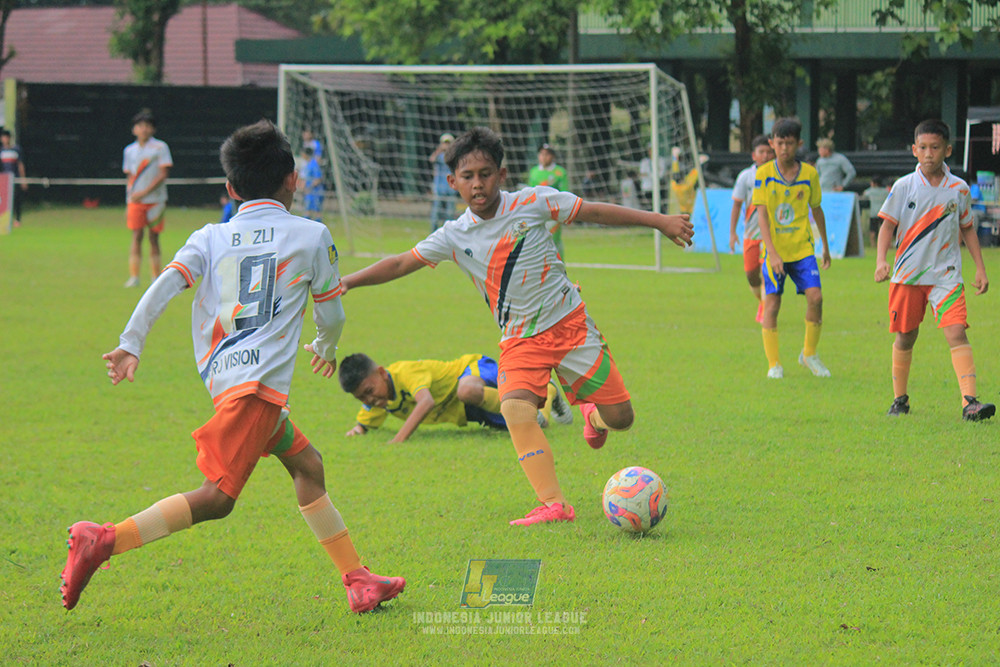 ijl u11 260426 provision soccer school vs grand young kids