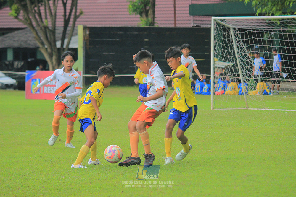 ijl u11 260426 provision soccer school vs grand young kids