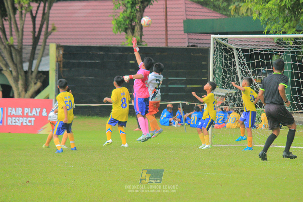 ijl u11 260426 provision soccer school vs grand young kids