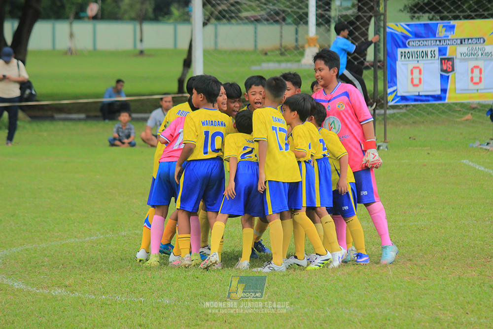 ijl u11 260426 provision soccer school vs grand young kids