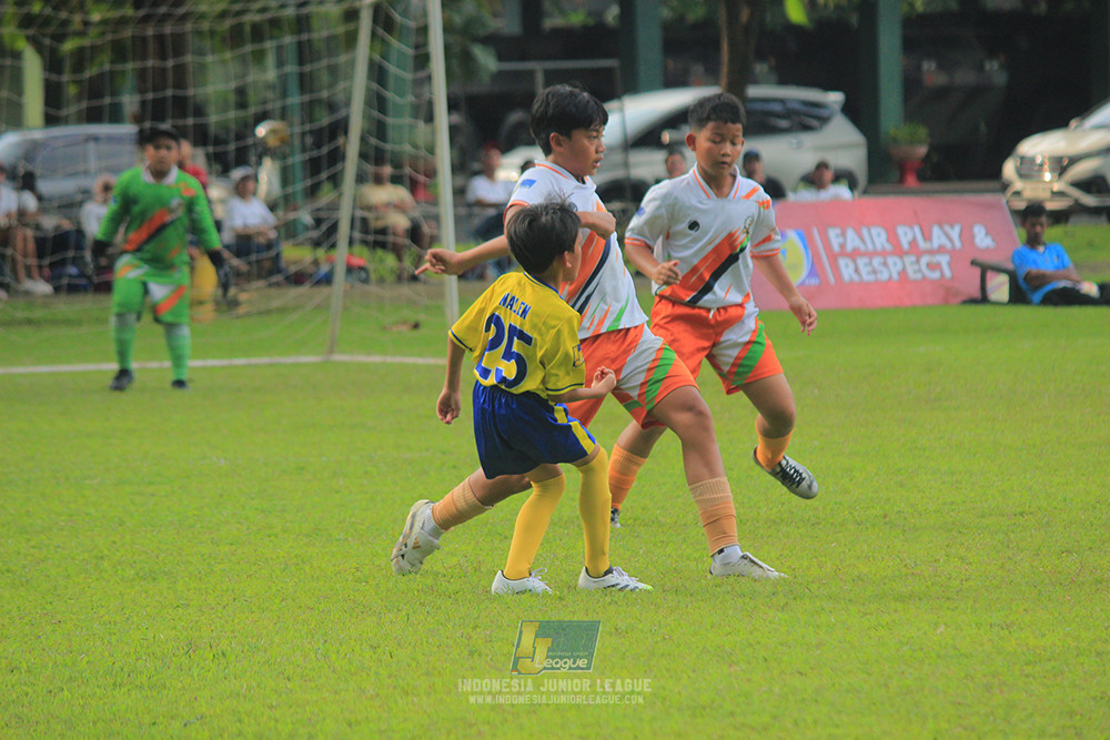 ijl u11 260426 provision soccer school vs grand young kids