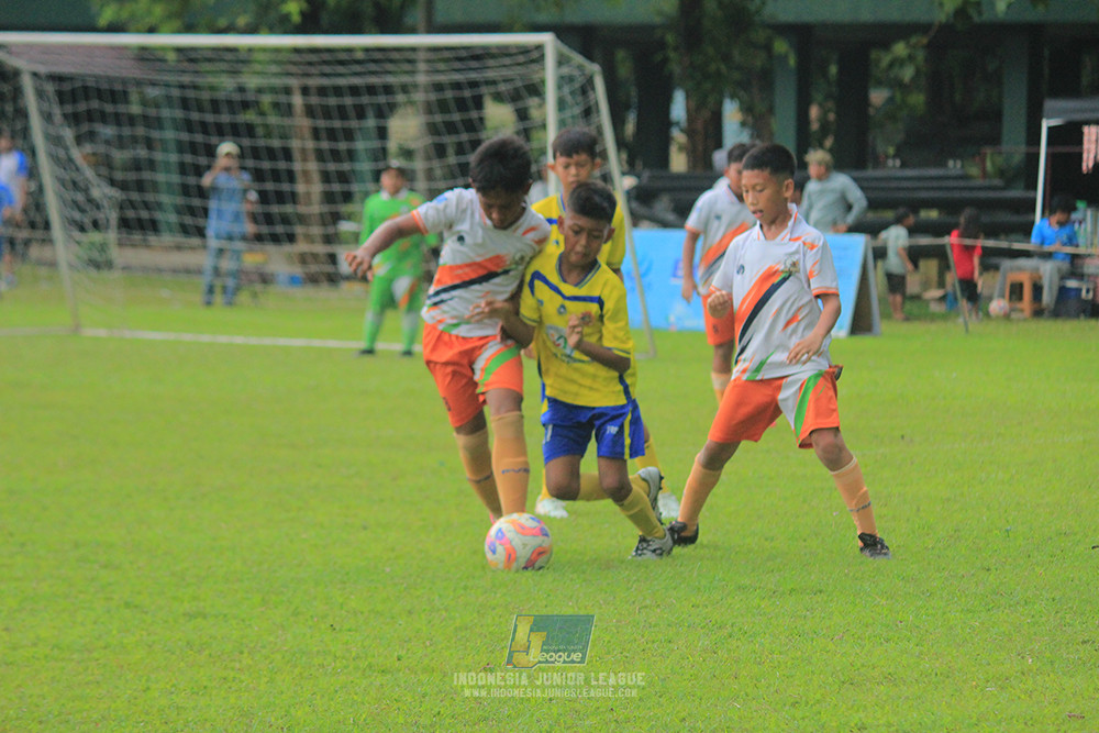 ijl u11 260426 provision soccer school vs grand young kids