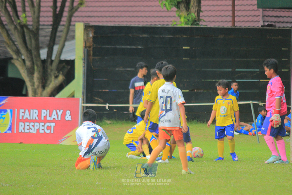 ijl u11 260426 provision soccer school vs grand young kids