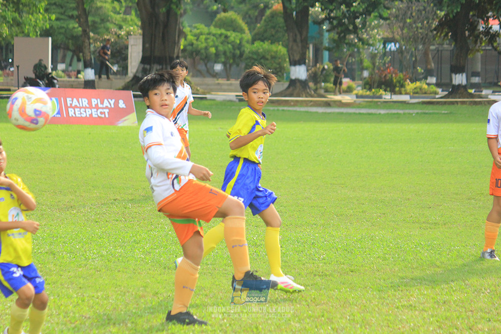 ijl u11 260426 provision soccer school vs grand young kids