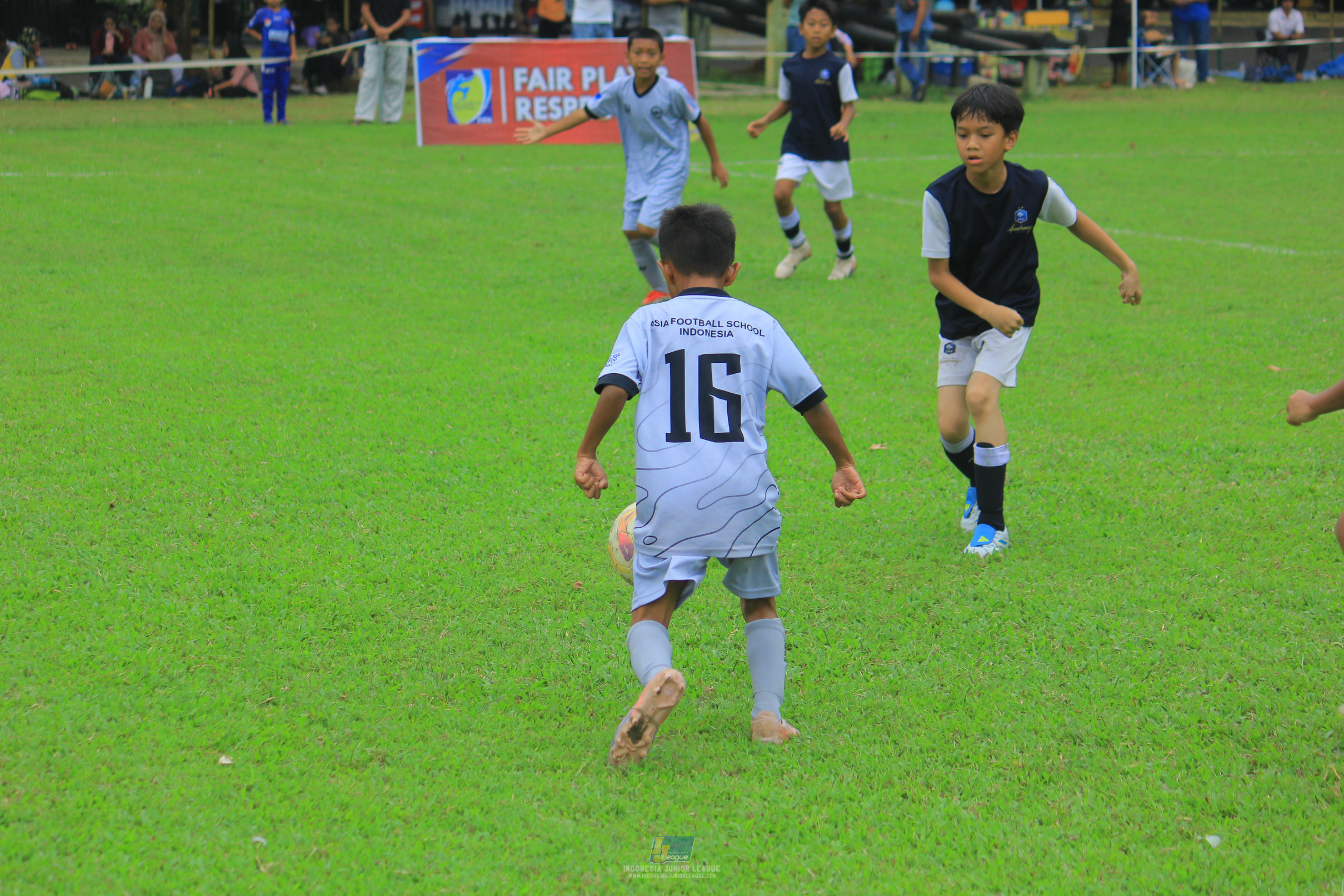 ijl u11 310526 fff academy white vs asia football school