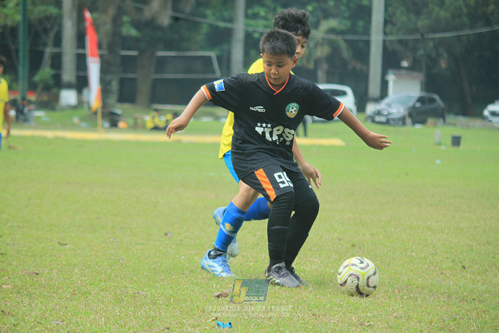 ijl u12 100825 jips soccer vs brazillian soccer bintaro