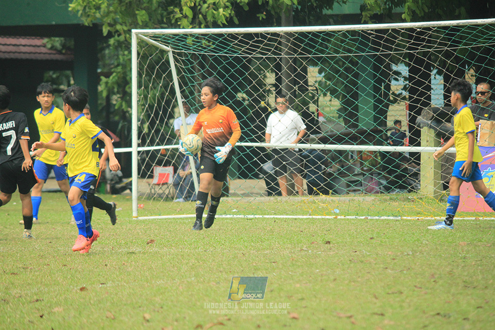 ijl u12 100825 jips soccer vs brazillian soccer bintaro