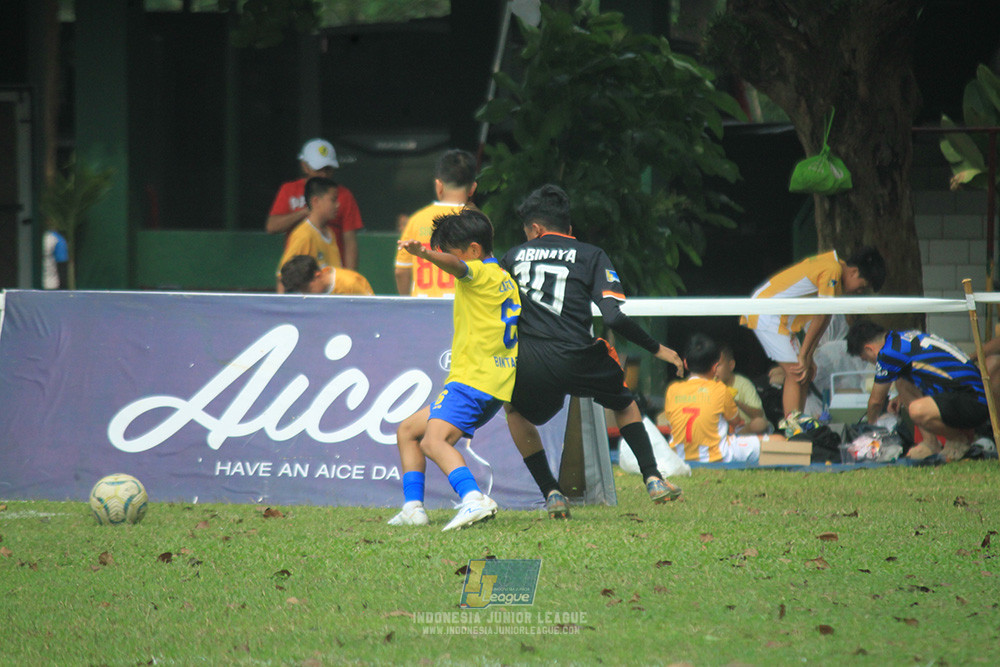 ijl u12 100825 jips soccer vs brazillian soccer bintaro